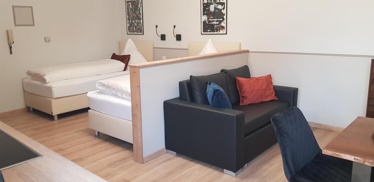 Boardinghouse Marktplatz Schwandorf in Bayern Εξωτερικό φωτογραφία